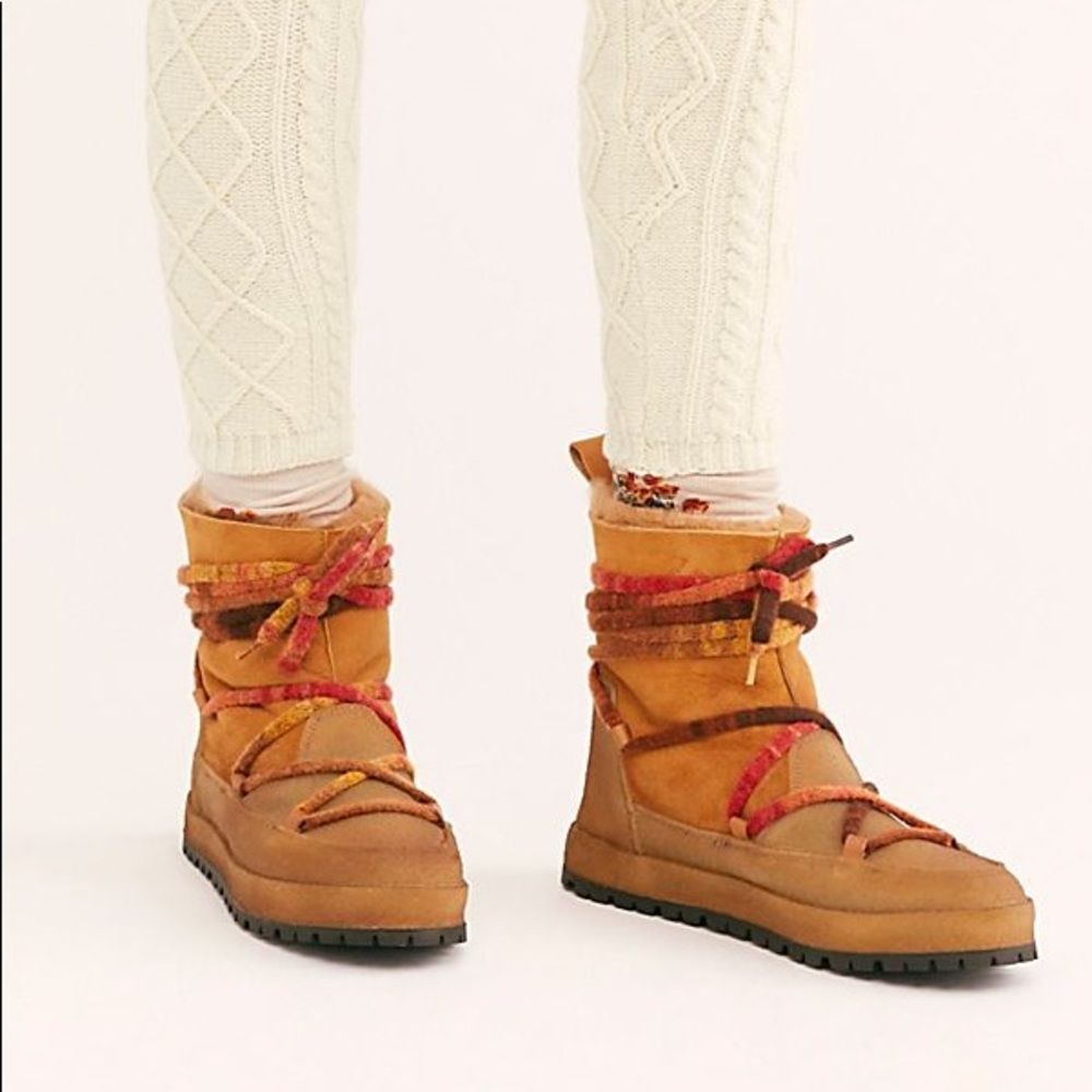 FreeโPeople Nova Ankle Boots